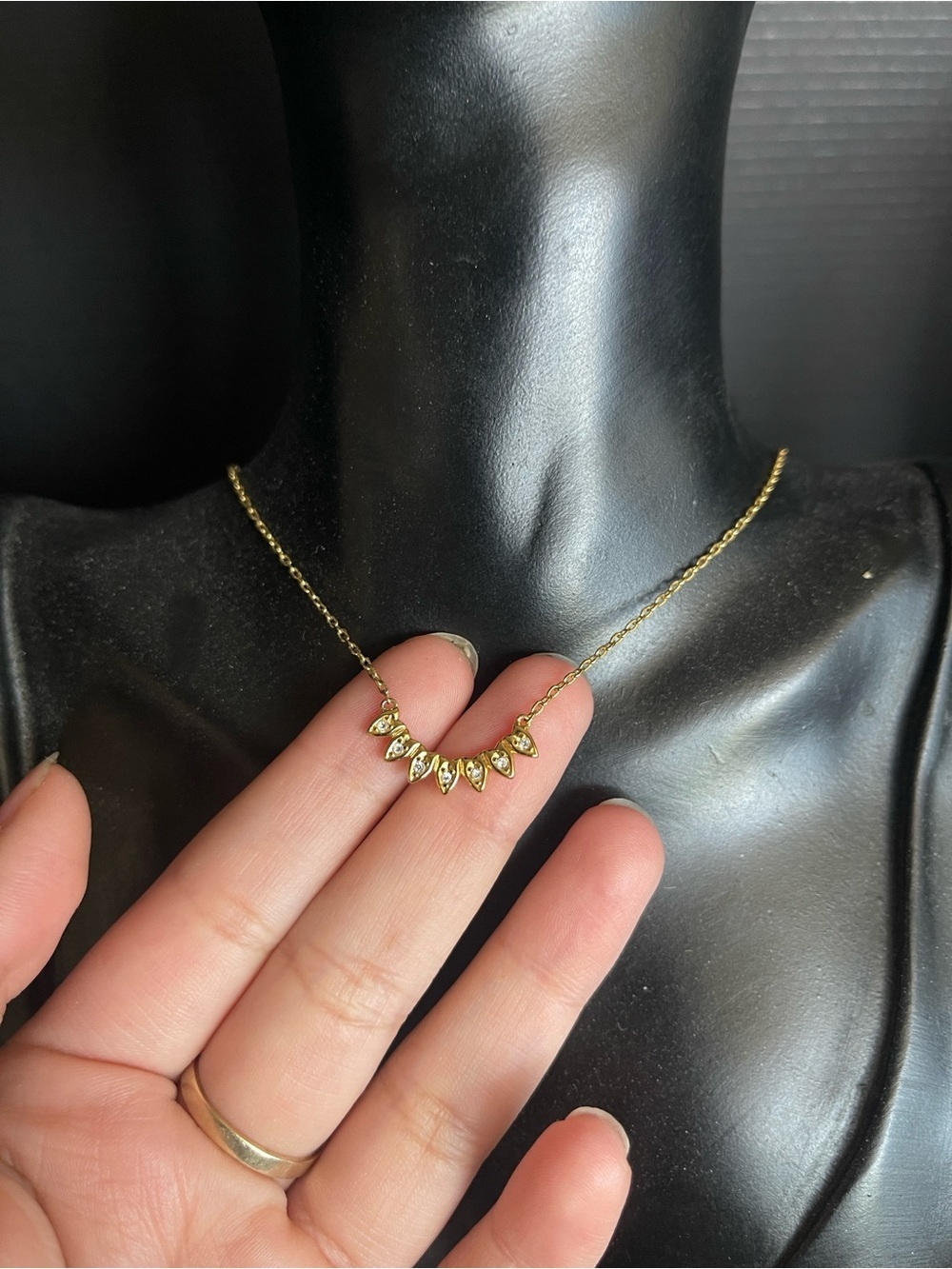 Stella and dot gold tone cz crown halo necklace